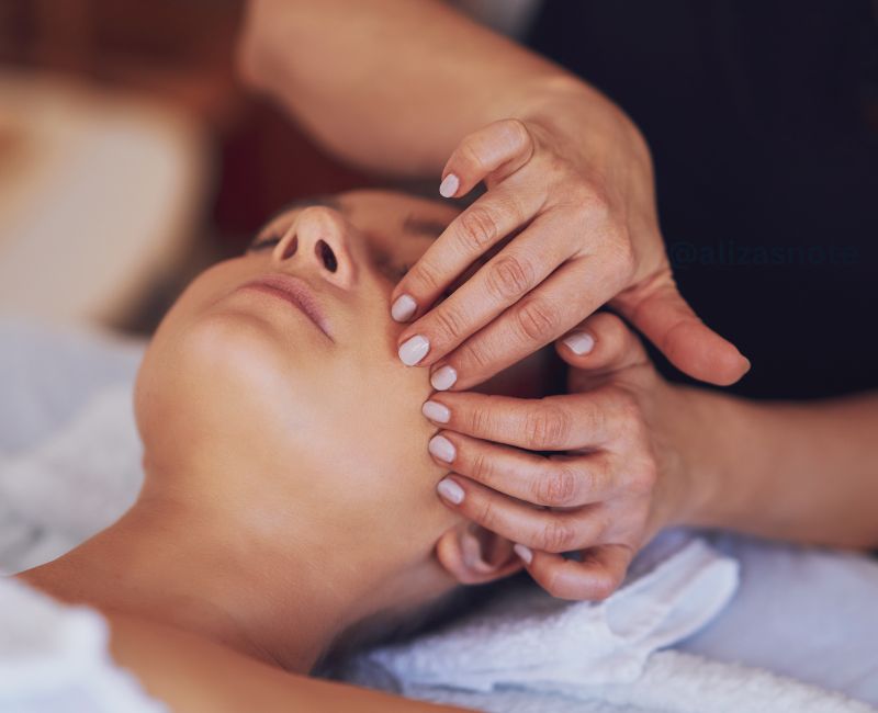Facial Massage Benefits