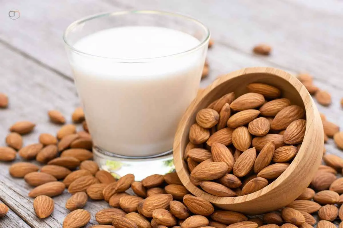 tea with almond milk