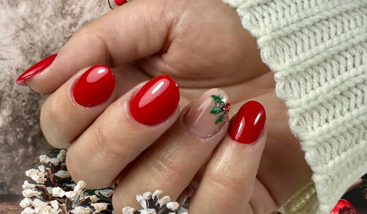 Classy Christmas Nails