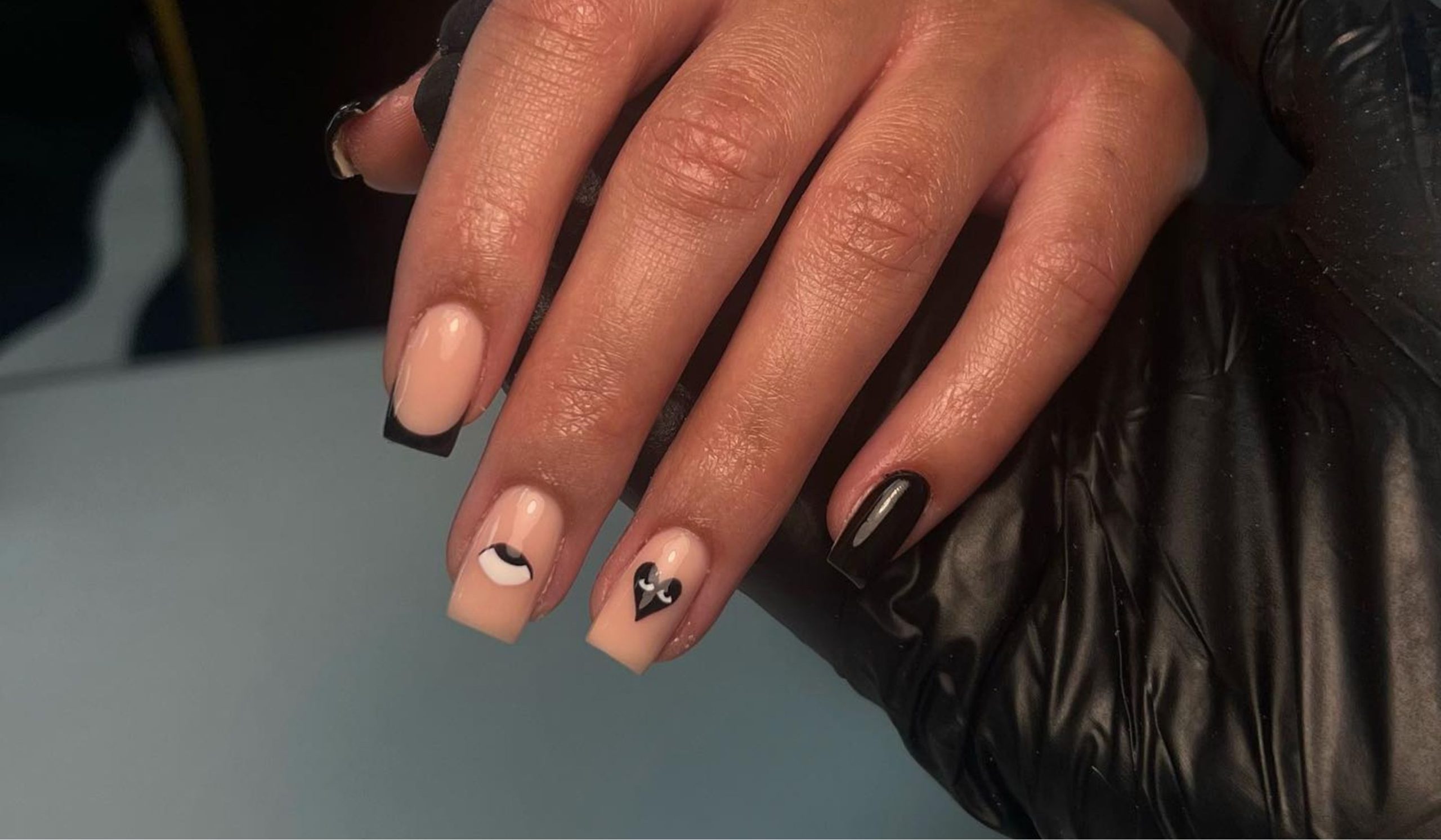 Black Winter Nails