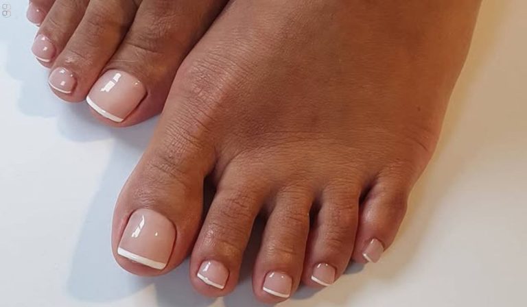 March Pedicure Ideas