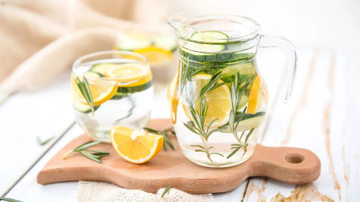 Morning Detox Drink For Glowing Skin