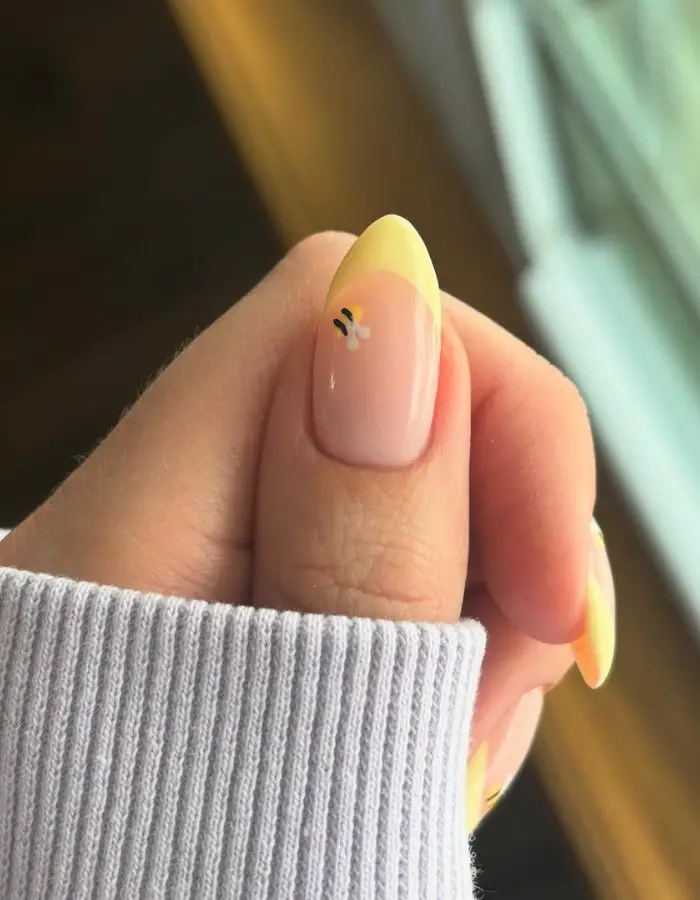 Bright nails