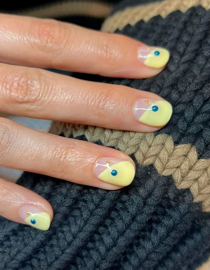 Yellow is having a moment 