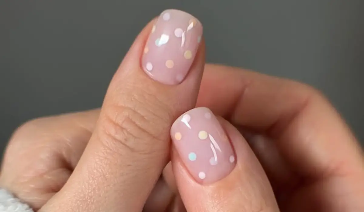 Easter Nails Short