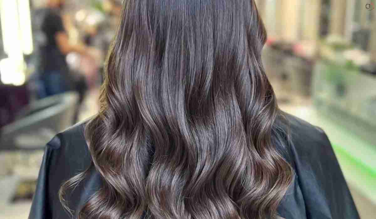 How To Moisturize Hair Without Making It Greasy