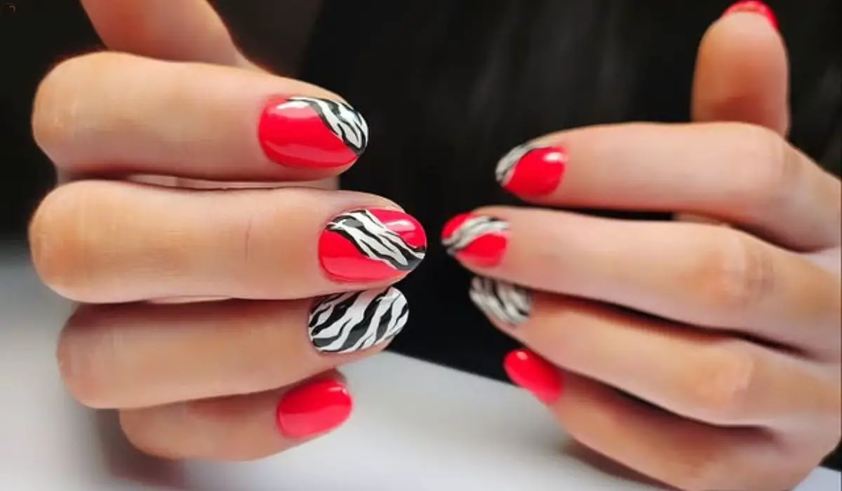 Short Manicure Nails