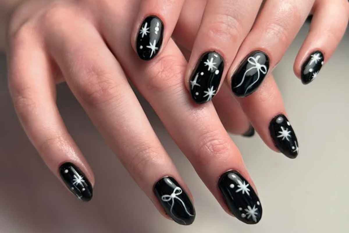 Graduation Nails