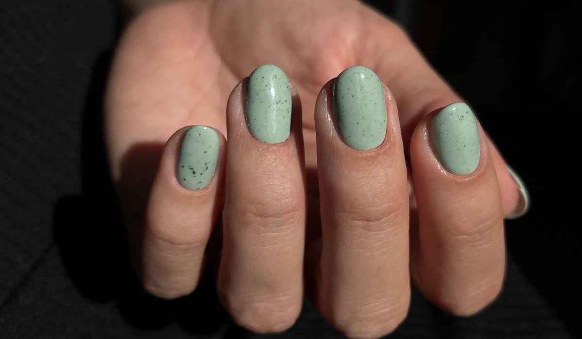 Ice Cream Manicure
