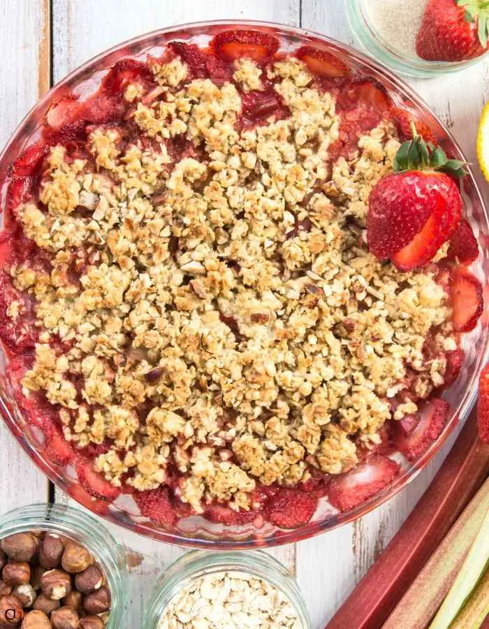 Strawberry Rhubarb Crisp