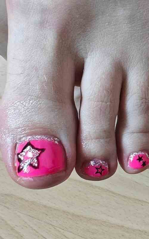 Toe Nails Designs