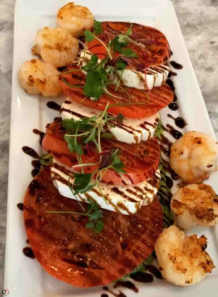 Caprese Salad with Grilled Shrimp