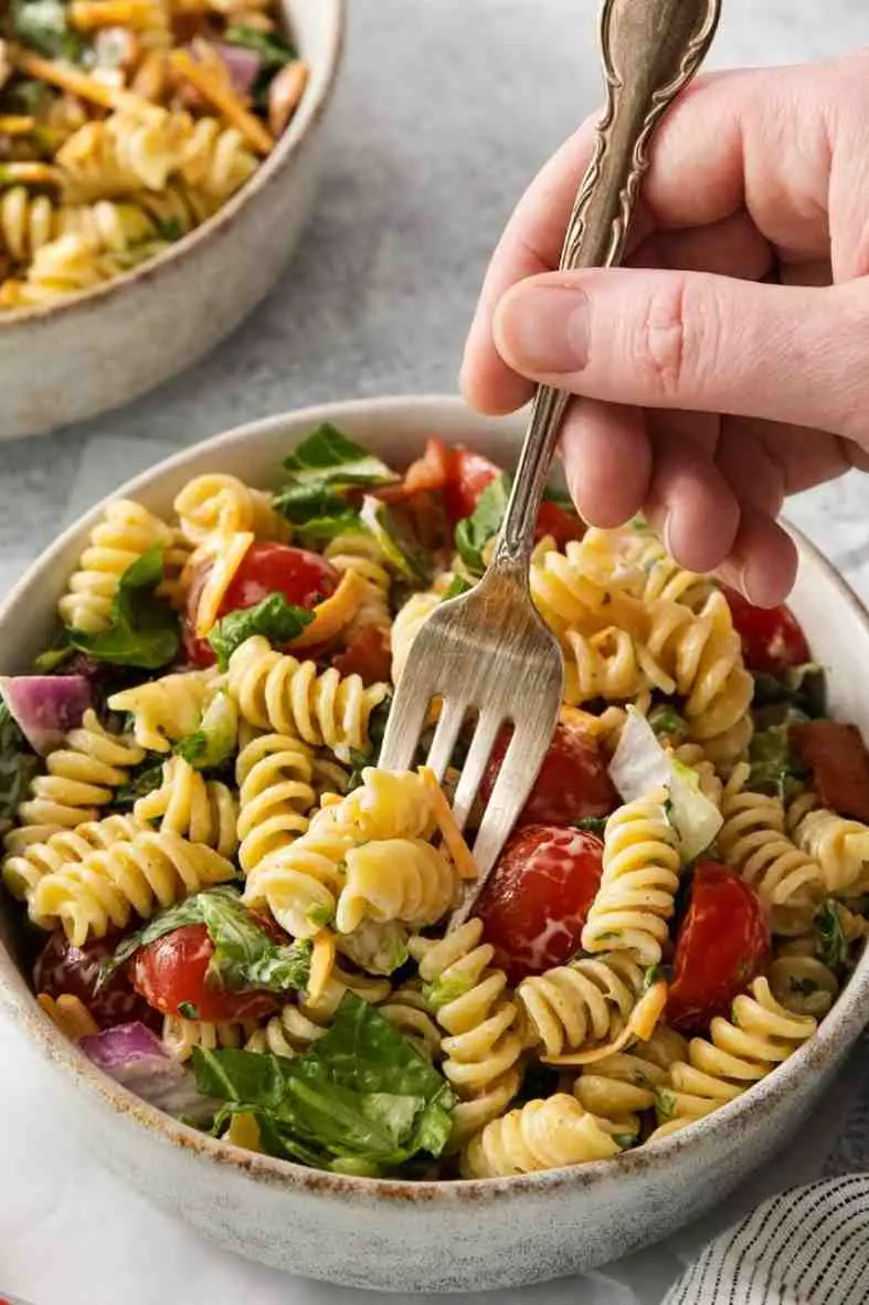Classic BLT Pasta Salad
