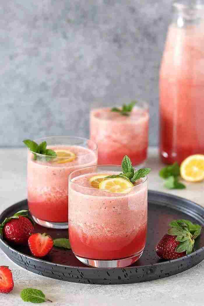 Frozen Berry Pina Colada Smoothie
