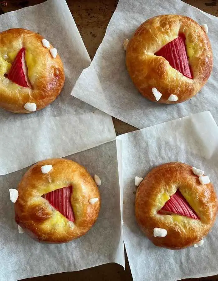 Rhubarb Bars