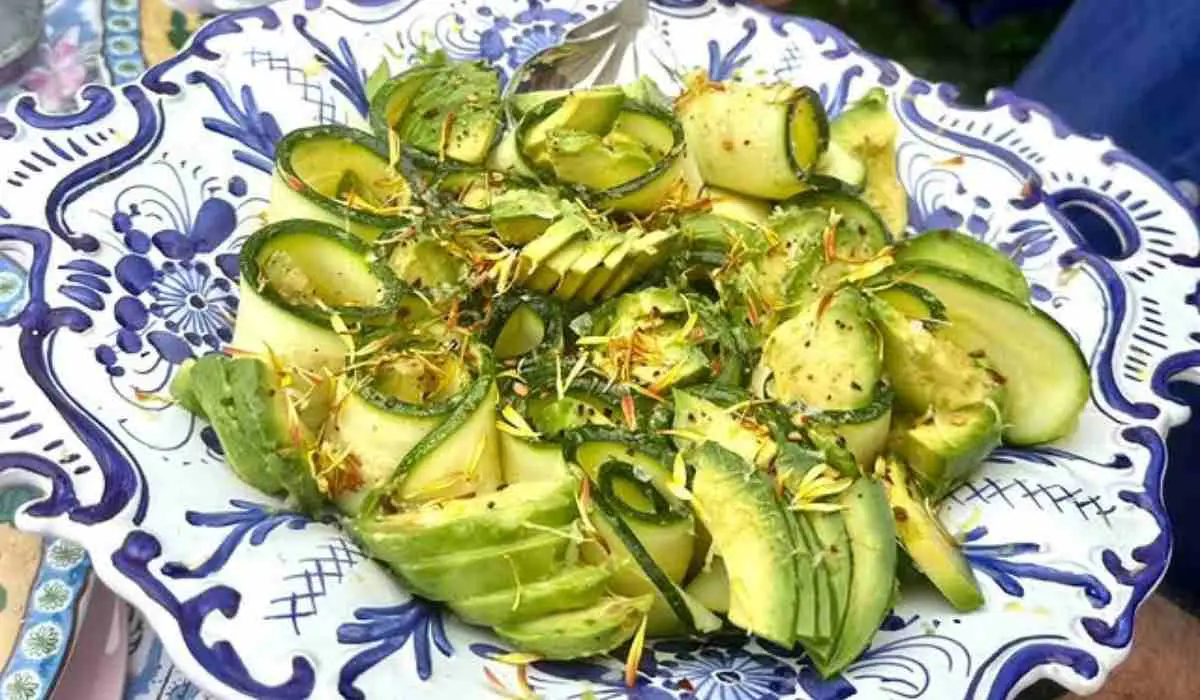 zucchini salad